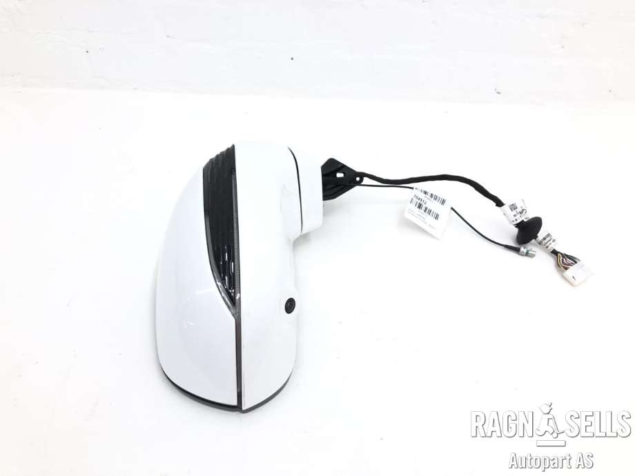 Speil høyre til Hongqi E-HS9 2022-->>  (8202050QR12|)