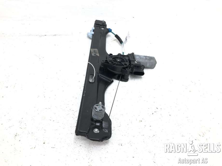 Ruteheis venstre foran til BMW 2-Serie, Active/Gran Tourer 2014-->> (F45/F46) (F45/F46) (67 62 7 410 753|)