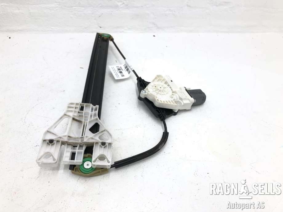 Ruteheis venstre bak til Audi Q3 2011-2014 (Type I, Fase 1)  (8K0 959 811 A|)