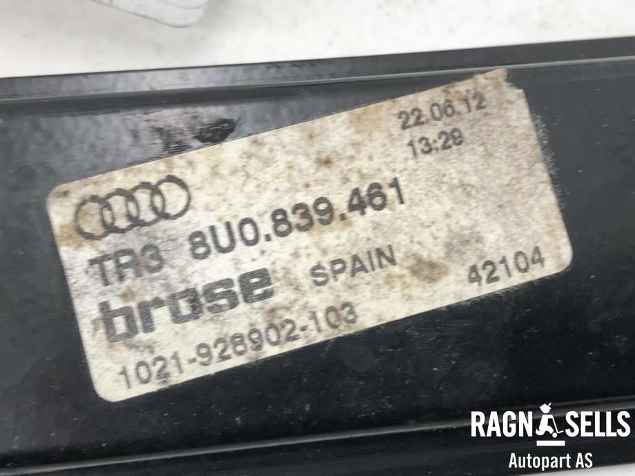 Ruteheis venstre bak til Audi Q3 2011-2014 (Type I, Fase 1)  (8K0 959 811 A|)