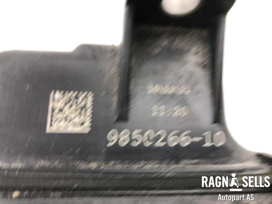 Spylertank til BMW iX 2021-->> (I20) (I20) (61665A0AA58|)
