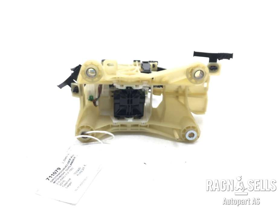 Girstang/girvelger automat til Mitsubishi Outlander 2015-->> (Type III, Fase 2)  (2400A378|)