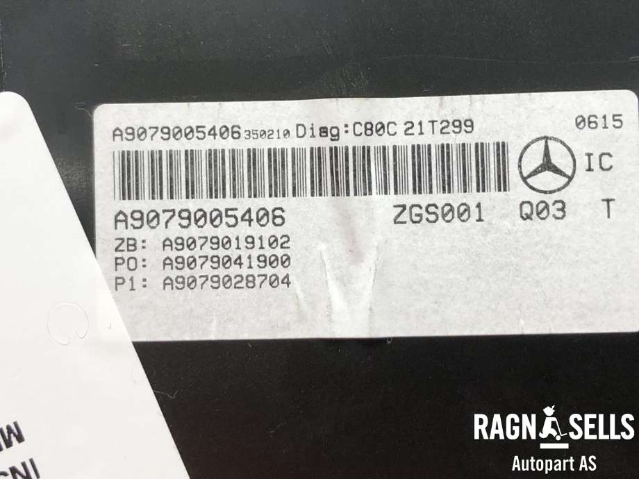Instrumentpanel til Mercedes Sprinter 2018-->> (907/910) (907/910) (A 907 900 54 06|)