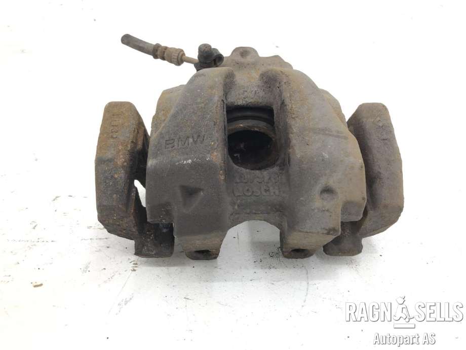 Bremsecaliper høyre foran til BMW X3 2010-2017 (F25) (F25) (34 10 6 790 922|)