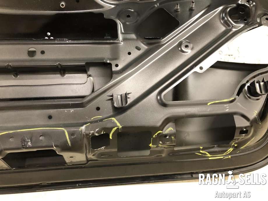 Bakluke combi til Mercedes A-Klasse 2018-->> (W177) (W177) (A 177 740 14 00|)