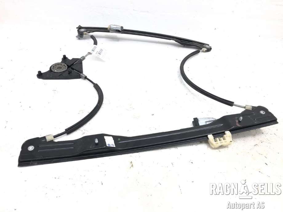 Ruteheis venstre foran til VW Caddy 2015-2020 (Type III, Fase 3)  (2K5 837 461|)