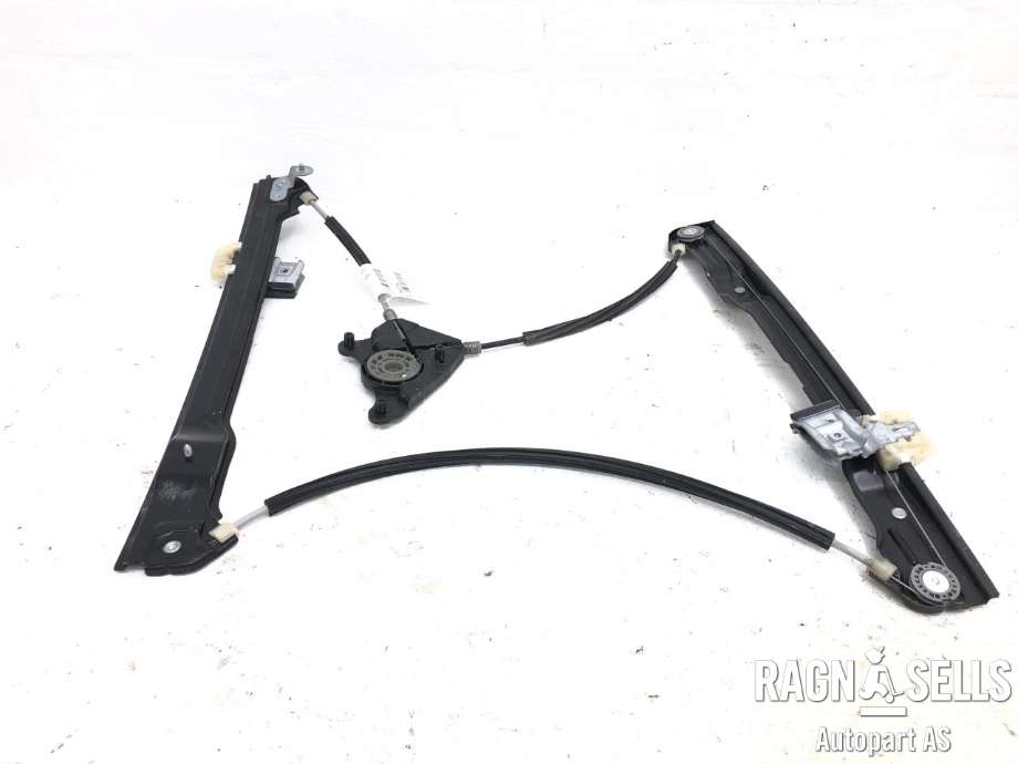 Ruteheis venstre foran til VW Caddy 2015-2020 (Type III, Fase 3)  (2K5 837 461|)
