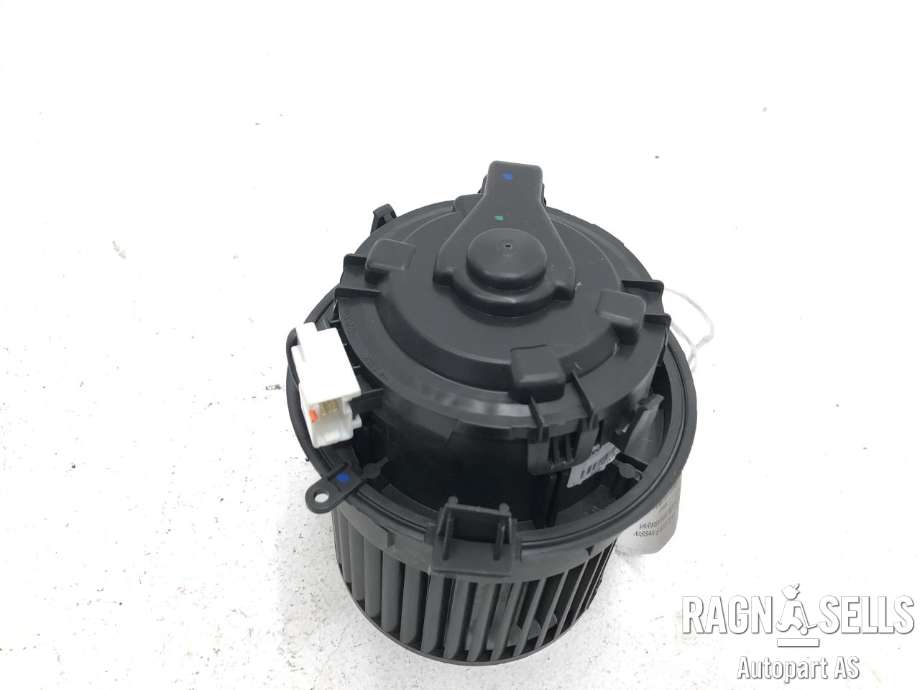 Varmeapparat motor til Nissan E-NV200 2014-->>  (272264FA0A|)