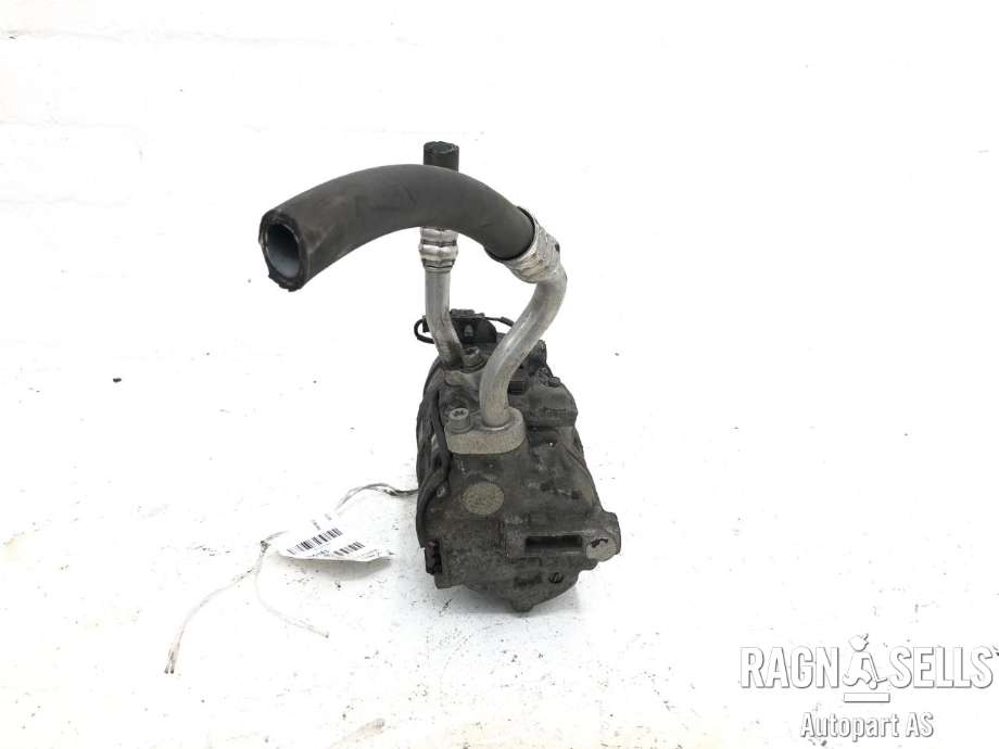 Aircondition kompressor til Mercedes Sprinter 2018-->> (907/910) (907/910) (A 000 830 51 02|)