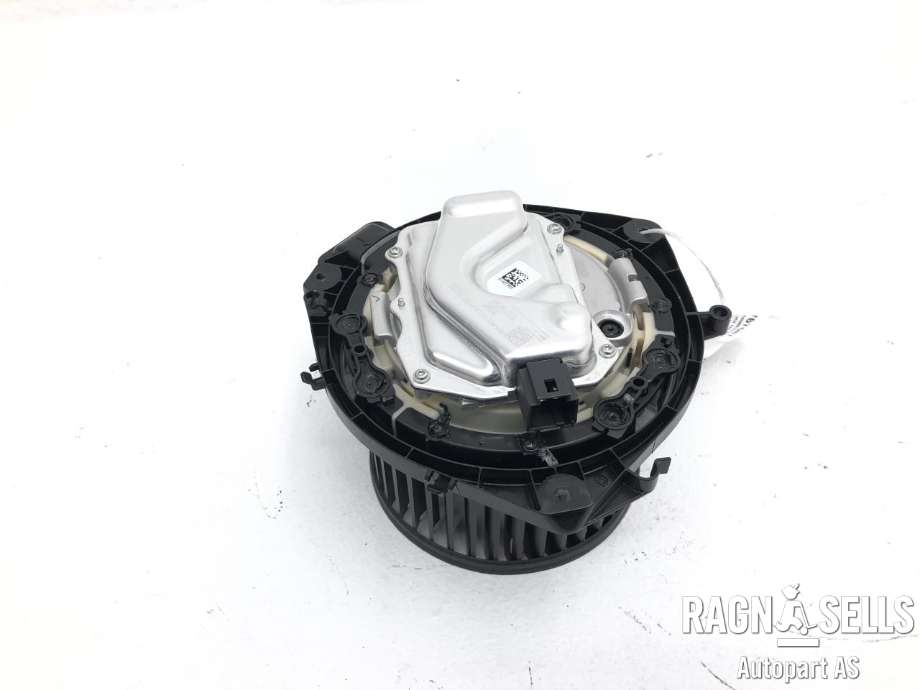 Varmeapparat motor til Audi Q4 e-tron 2021-->>  (1EA 820 021 A|)