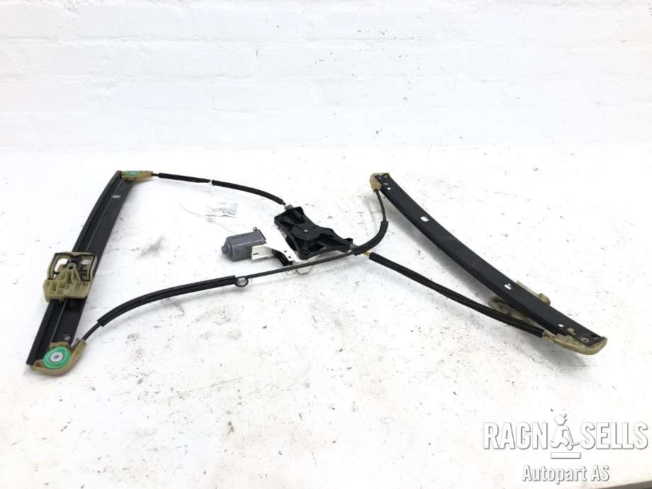 Ruteheis høyre foran til Audi A6 2011-2014 (Type IV, Fase 1) (C7) (C7) (4G0 837 462|)