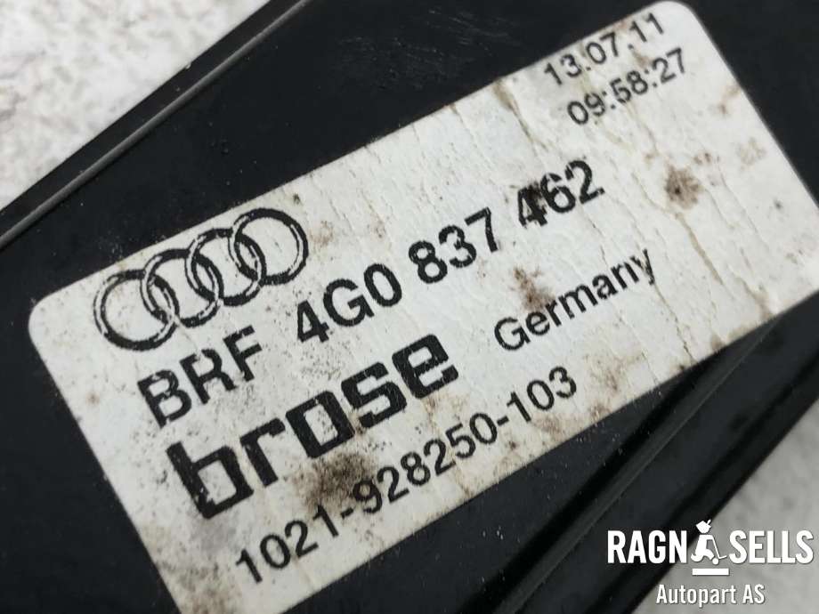 Ruteheis høyre foran til Audi A6 2011-2014 (Type IV, Fase 1) (C7) (C7) (4G0 837 462|)