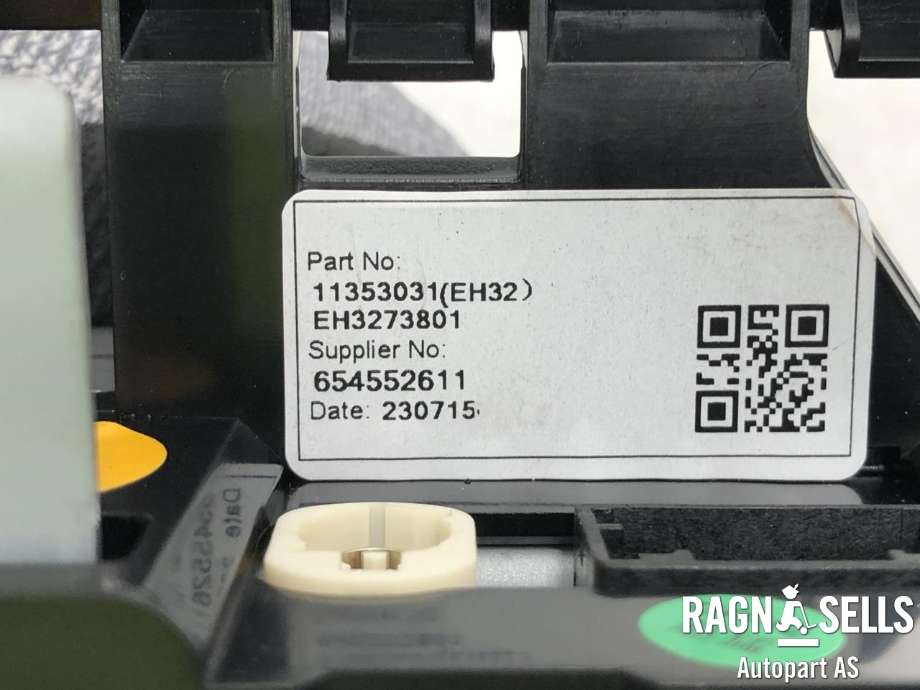 Bilstereo navigasjon til MG MG4 2022-->>  (11353031|)