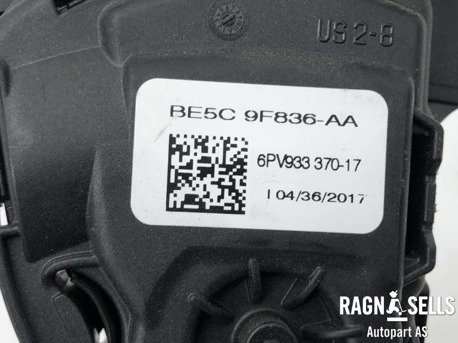 Pedal gass til Tesla Model X 2016-->> (1005307-00-A|)