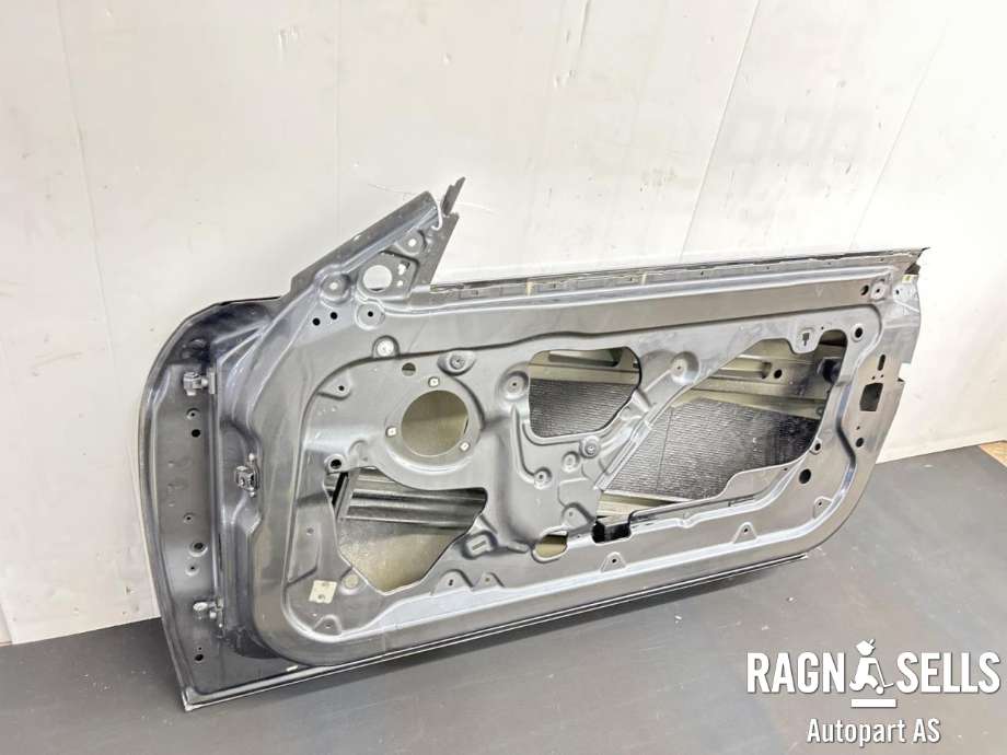 Dør høyre 2dørs til BMW M4 2014-2020 (F82/F83) (F82/F83) (41 00 9 631 834|41 00 7 327 346|)