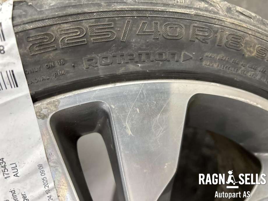 Felg aluminium til Mercedes CLA 2013-2019 (C117) (C117) (A246 401 0400|)