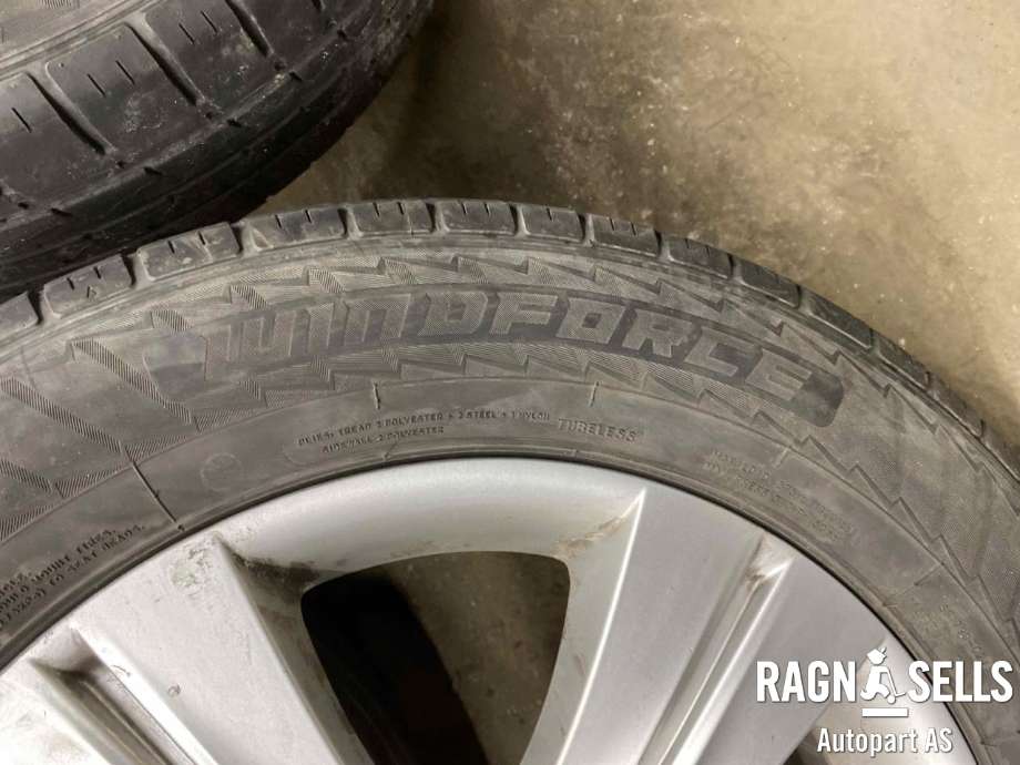 Hjulsett aluminium sommer til Kia Sportage 2010-2016 (Type III) (52910 3U200|)