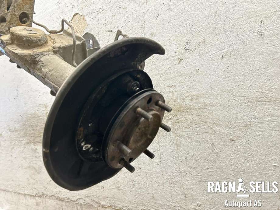 Bakaksel til Toyota Land Cruiser 150 2010-2013 (Fase 1) (4111035C90|4211060B01|)