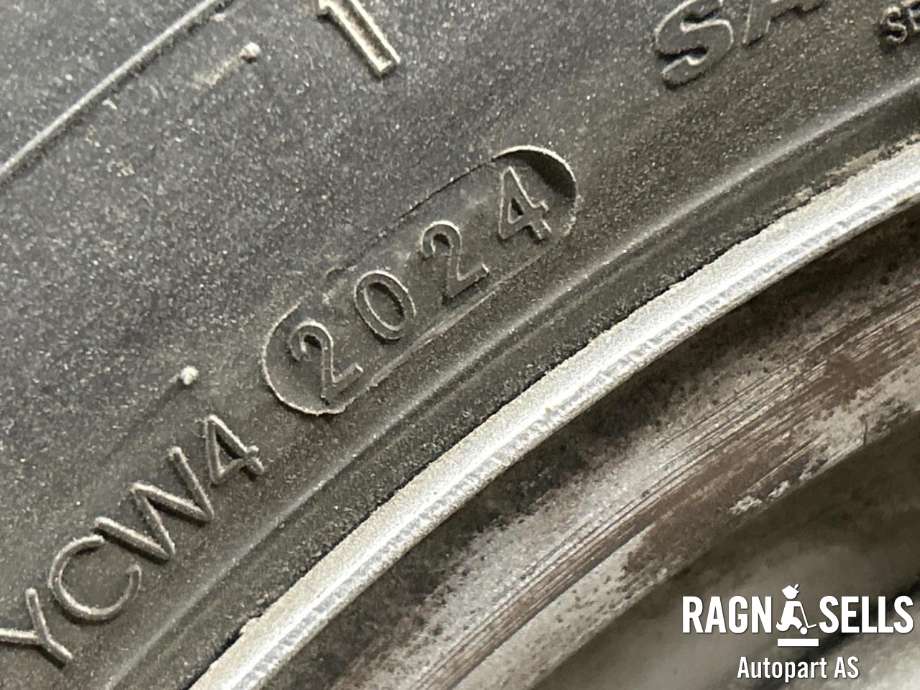 Felg stål til VW Crafter 2016-->> (Type II) (KUMHO|2N0 601 027 F|)