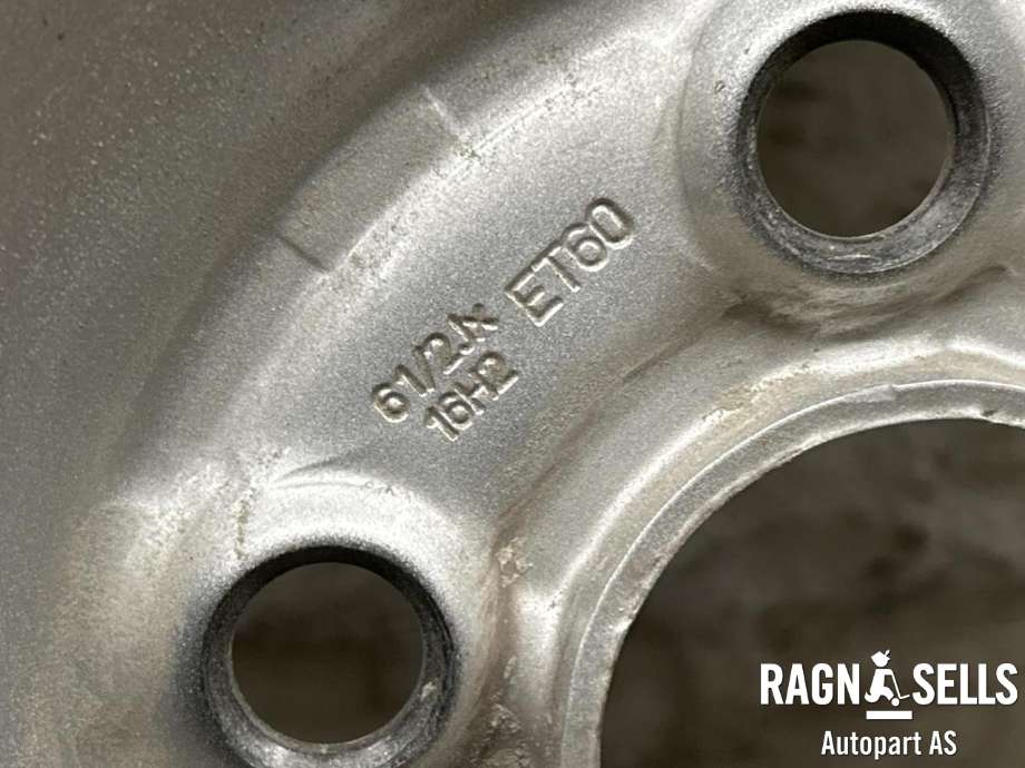 Felg stål til VW Crafter 2016-->> (Type II) (KUMHO|2N0 601 027 F|)