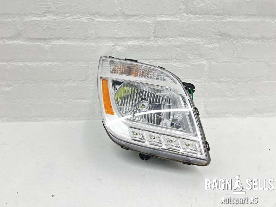 Frontlykt høyre halogen til Maxus EV80 2019-->> (C00118661|)