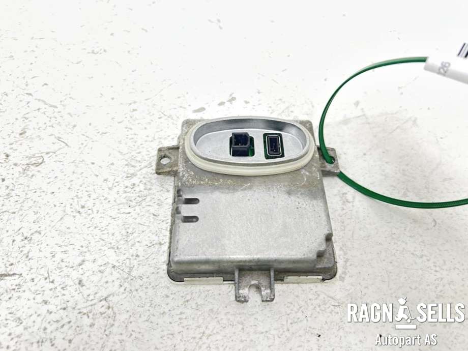 Styreenhet xenon/ballast til Volvo V70 2007-2013 (Type III, Fase 1)  (30744459|)