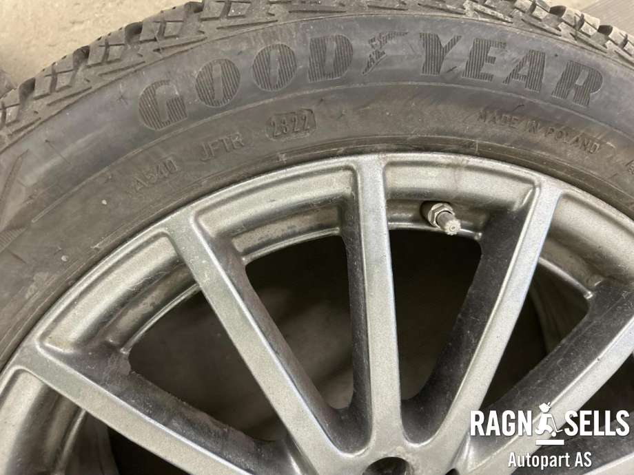 Hjulsett aluminium vinter til Mercedes B-Klasse, electric drive 2014-2018 (W242) (W242) (GOODYEAR|)
