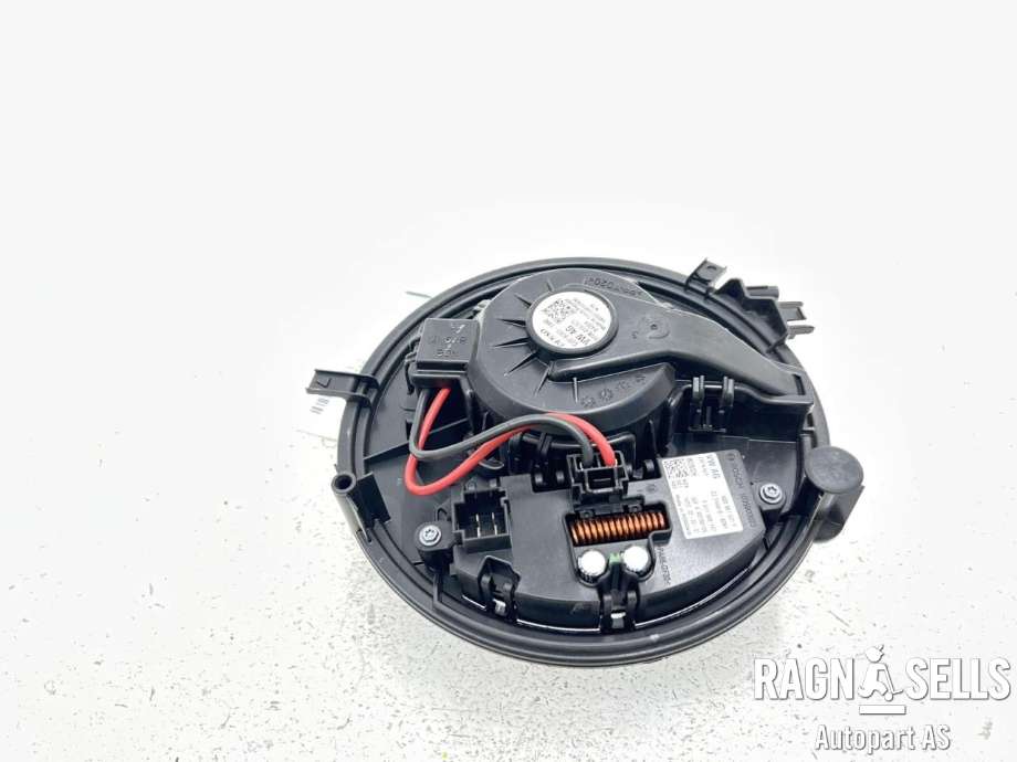 Varmeapparat motor til Škoda Superb 2015-->> (Type III)  (5WB 819 021 D|3Q1 819 021 C|)