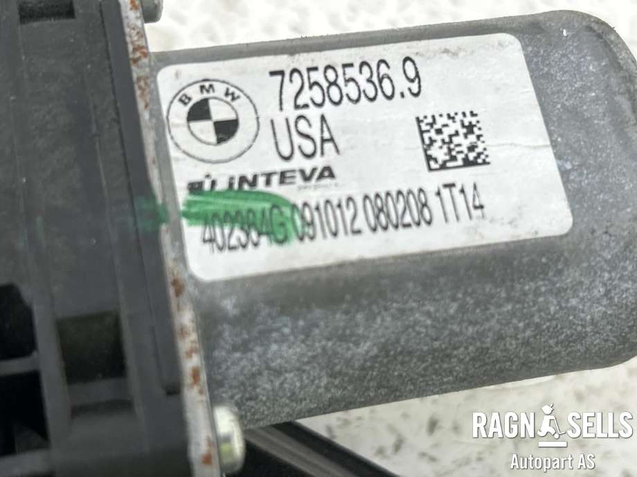 Ruteheis høyre bak til BMW X3 2010-2017 (F25) (F25) (51 35 7 382 138|)