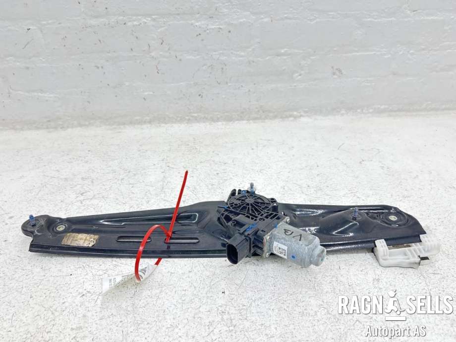 Ruteheis venstre bak til BMW X3, 2010-2017 (F25) (F25) (51 35 7 382 138)