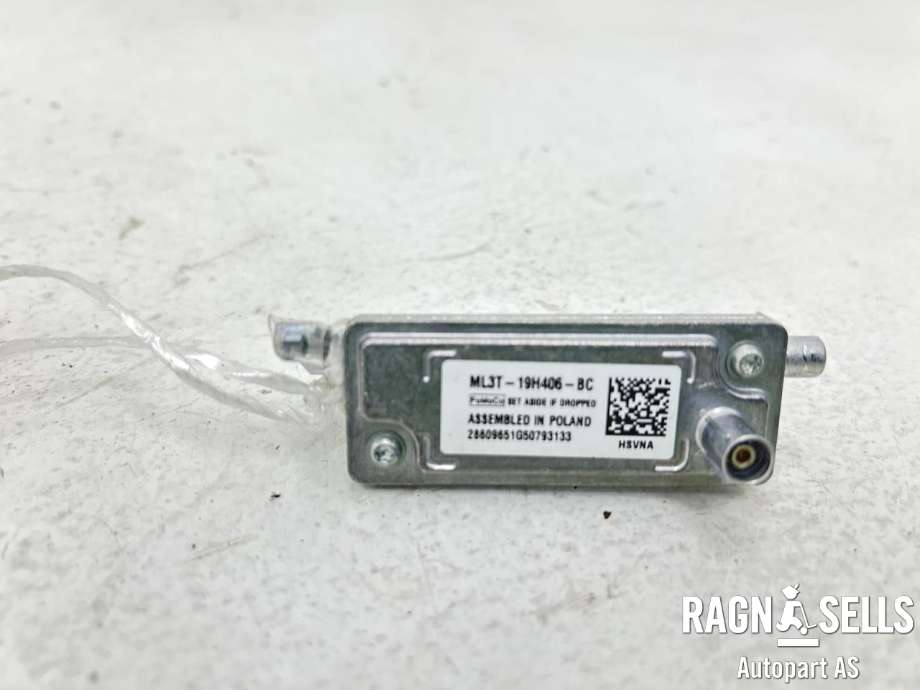 Kamera til Ford Transit Courier 2024-->> (Type II)  (2498675|ML3T-19H406-BC|)