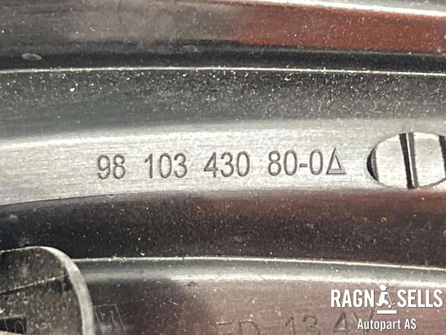 Baklykt venstre til Peugeot 208 2012-2019 (Type I) (98 103 430 80|)