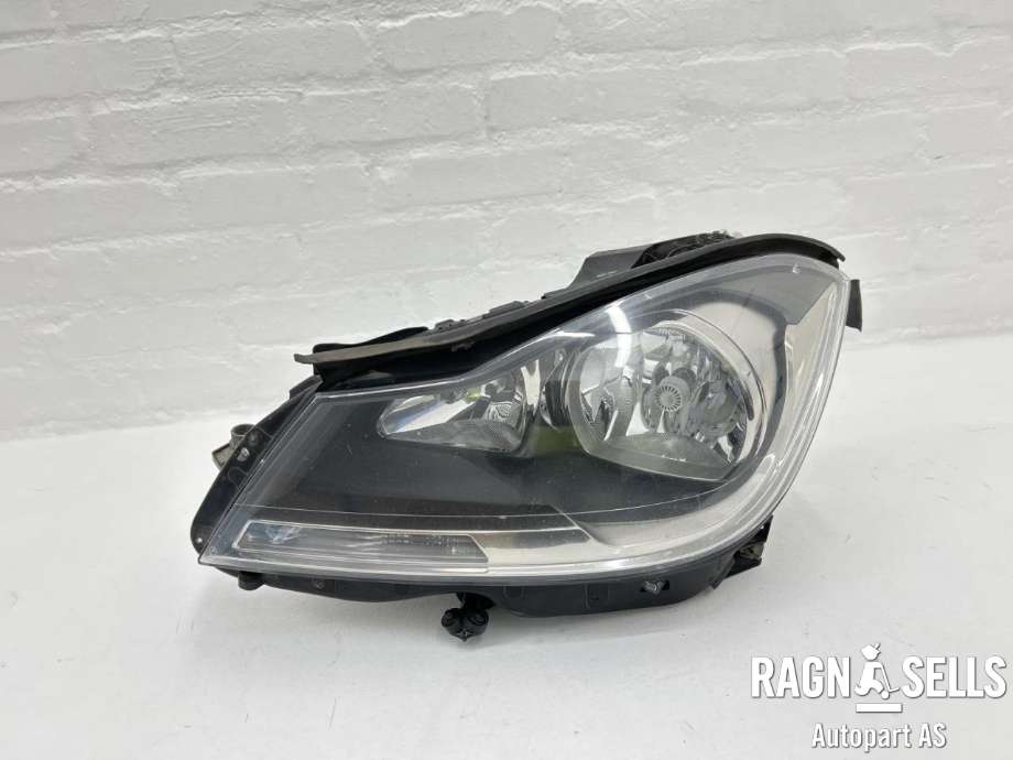 Frontlykt venstre halogen til Mercedes C-Klasse 2011-2014 (Fase 2) (W204) (W204)