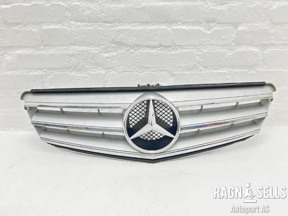 Grill til Mercedes C-Klasse, 2011-2014 (Fase 2) (W204) (W204)