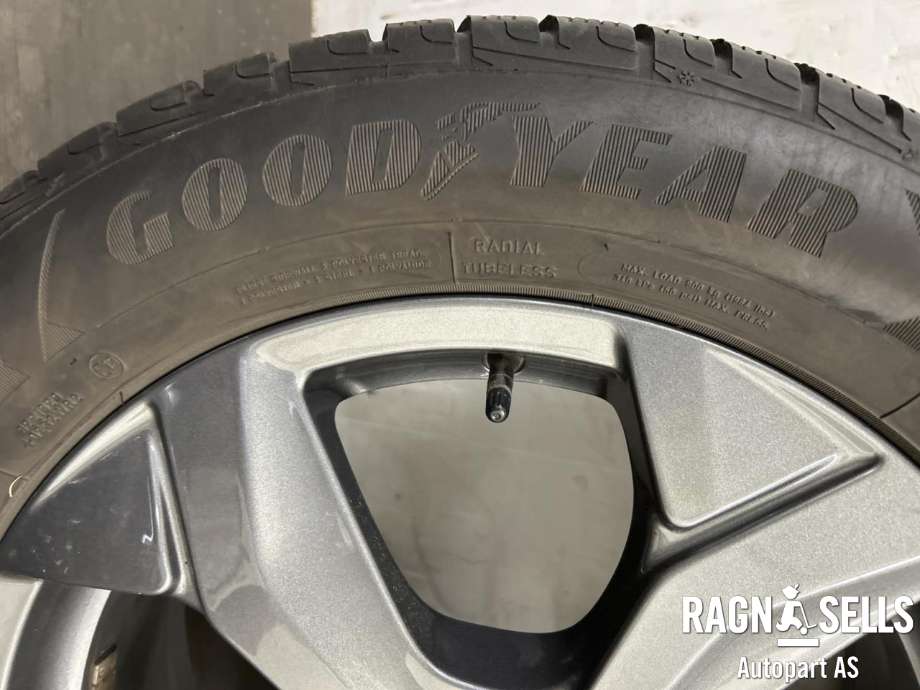 Hjulsett aluminium vinter til Ford Mustang Mach-e 2020-->> (GOOD YEAR|LJBC-1007-A1B|)