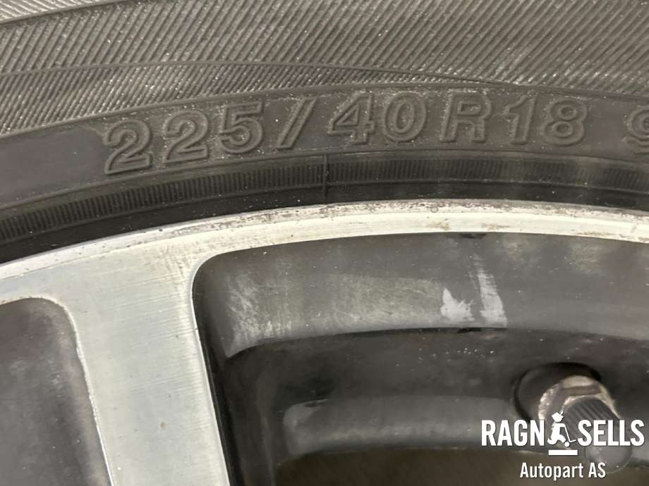 Hjulsett aluminium sommer til Mercedes B-Klasse 2011-2018 (W246) (W246) (YOKOHAMA|A 246 401 06 00|)