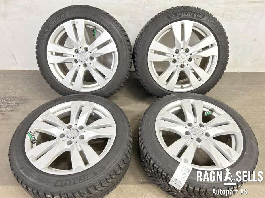 Hjulsett aluminium vinter til Mercedes E-Klasse 2013-2016 (Fase 2) (W212) (W212) (MICHELIN|A2124010402|)