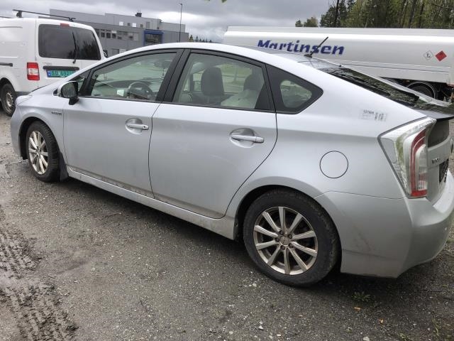 Toyota Prius 2009-2016 (Type III) (COMBI) (COMBI), Motorkode: 2ZR-FXE 1900037470, Girkassekode: 3090047062
