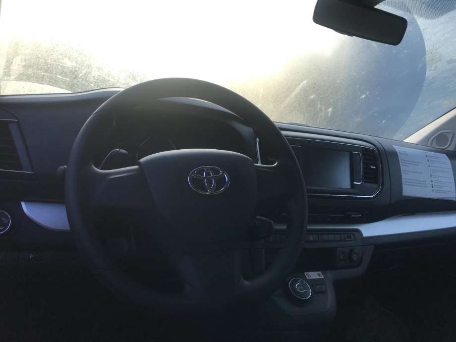 Toyota Proace 2016-->> (Type II) , Motorkode: 4WZ-FTV AH01, Girkassekode: