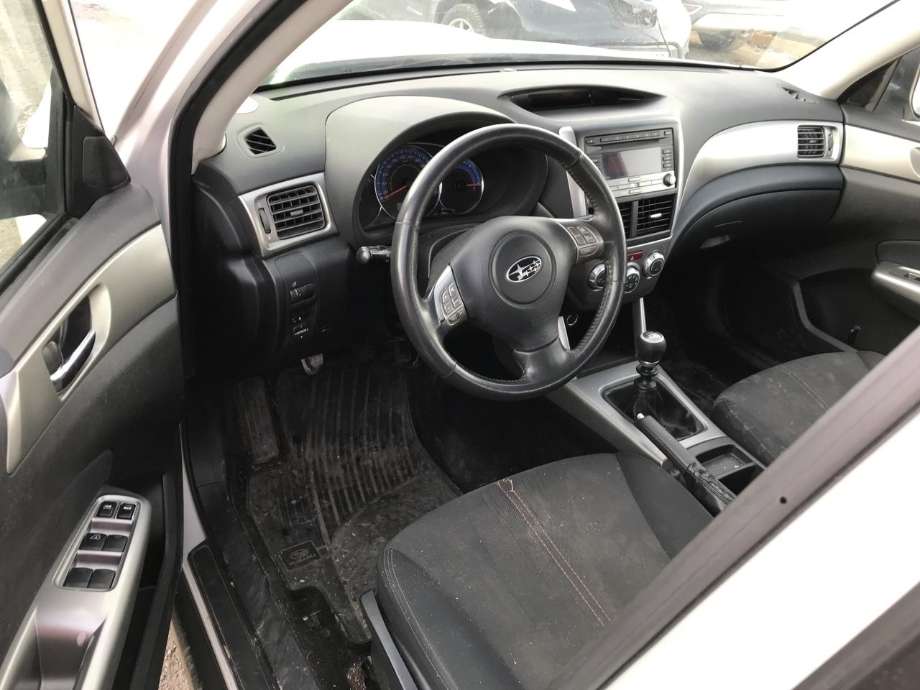 Subaru Forester 2008-2013 (Type III) , Motorkode: EE20, Girkassekode: 