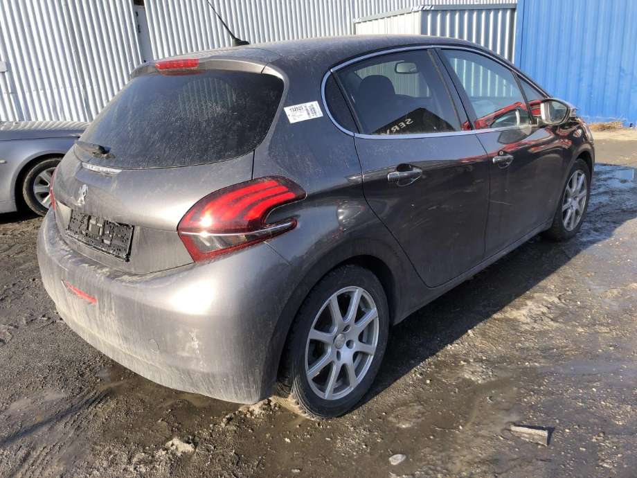 Peugeot 208 2012-2019 (Type I) , Motorkode: HNZ, Girkassekode: 