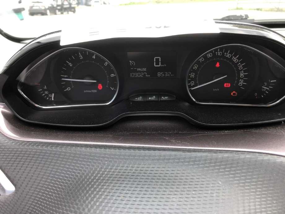 Peugeot 2008 2013-2019 (Type I) , Motorkode: HM01, Girkassekode: 