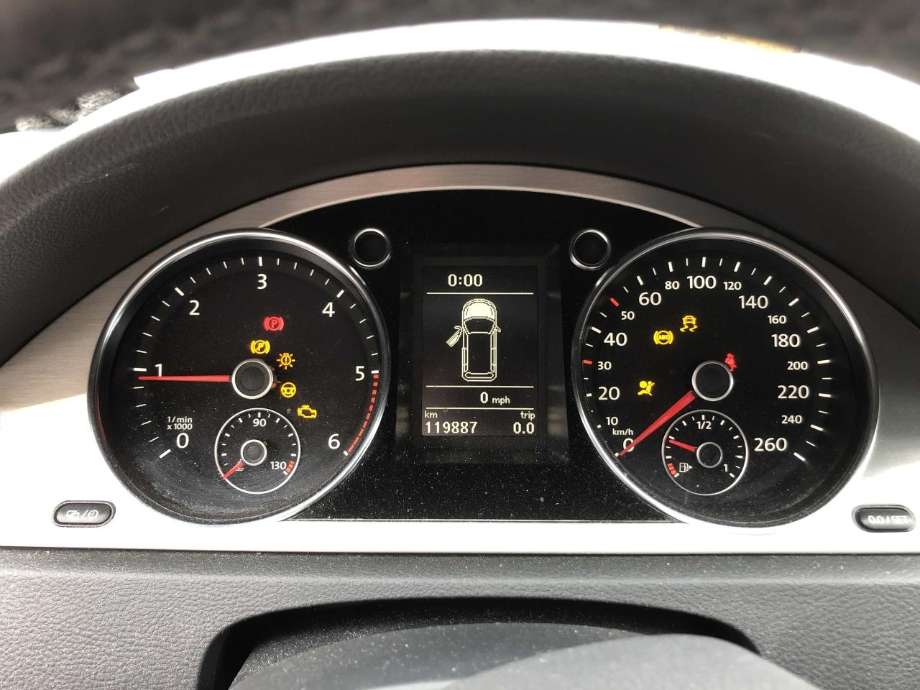 VW Passat 2011-2015 (B7) (B7), Motorkode: CFFB, Girkassekode: NFU