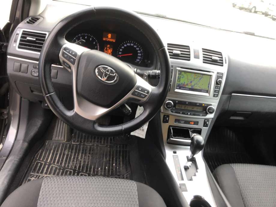 Toyota Avensis 2009-2015 (Type III, Fase 1) , Motorkode: 2ZR-FAE, Girkassekode: