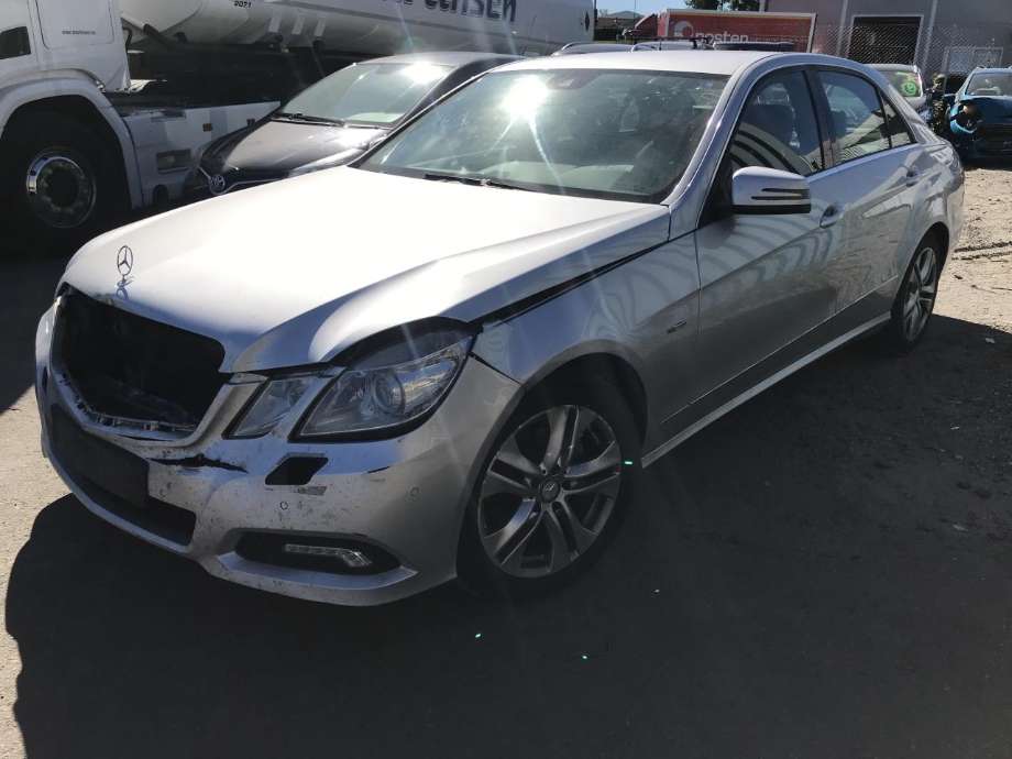 Mercedes E-Klasse 2009-2013 (Fase 1) (W212) (W212), Motorkode: 651924 30 070681, Girkassekode: 722646 07 803800