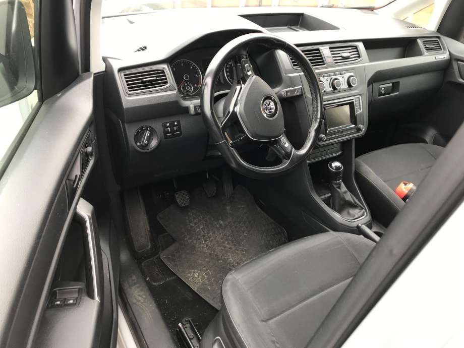 VW Caddy 2015-2020 (Type III, Fase 3) , Motorkode: DFSE, Girkassekode: MRV