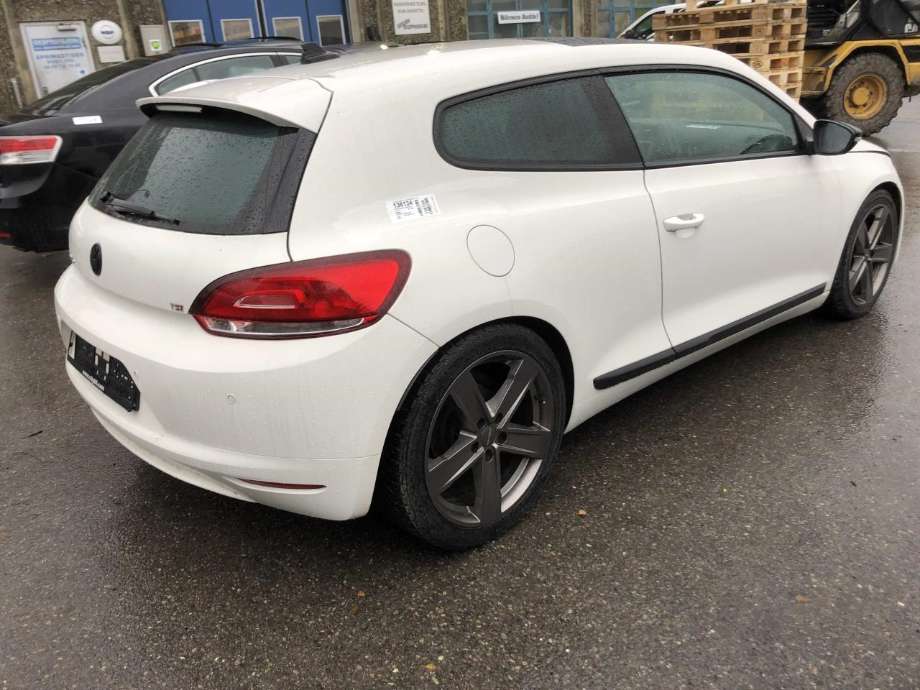 VW Scirocco 2008-2013 , Motorkode: CAVD, Girkassekode: KWB