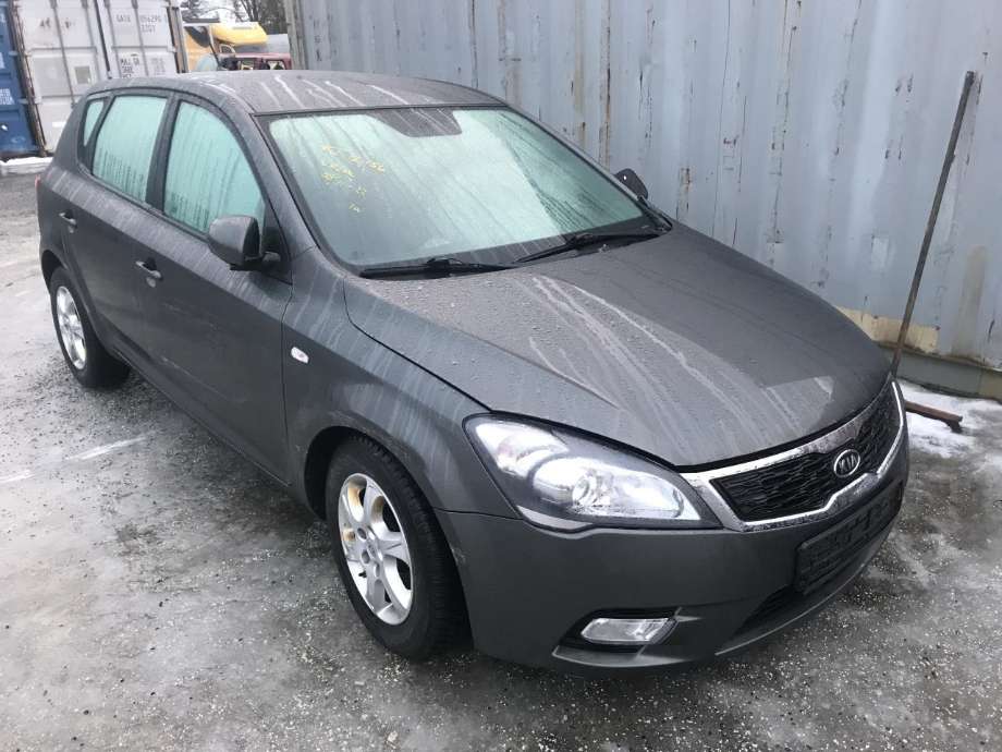 Kia Cee