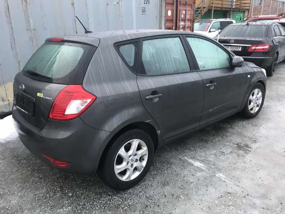 Kia Cee