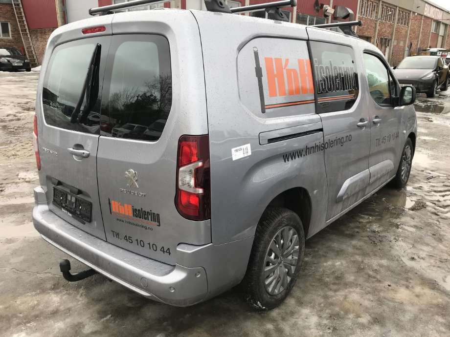 Peugeot Partner 2019-->> (Type III) , Motorkode: YH01, Girkassekode: STT